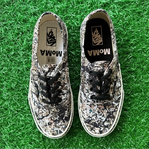 💫Vans Authentic Moma Jackson Pollock SEND OFFERS - Picture 2 of 7